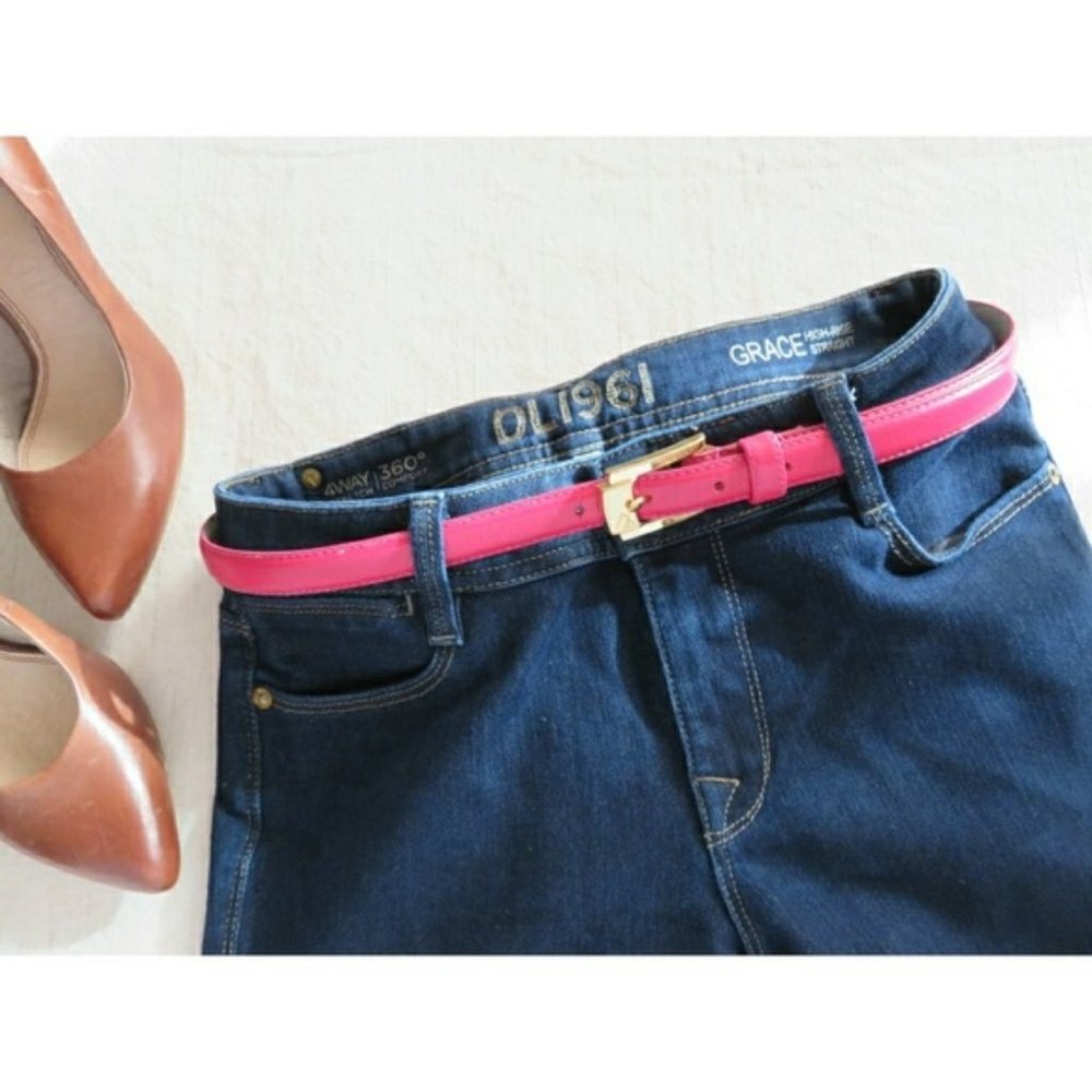 Vintage 90's Pink Leather Skinny Belt Trending Blogger Fave Festival Academia